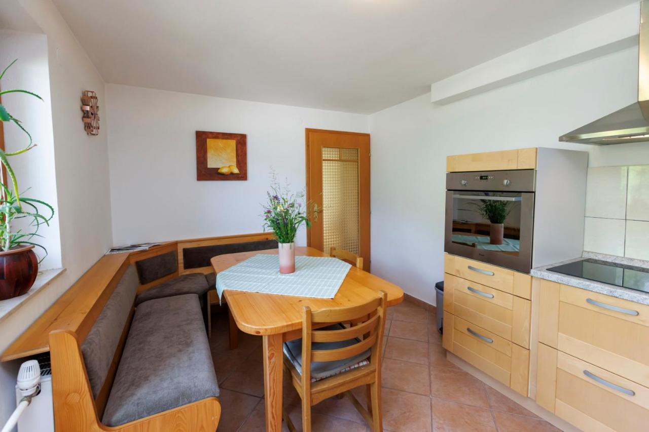 Appartement Apartmaji Pr' Brdarju à Bohinj Extérieur photo